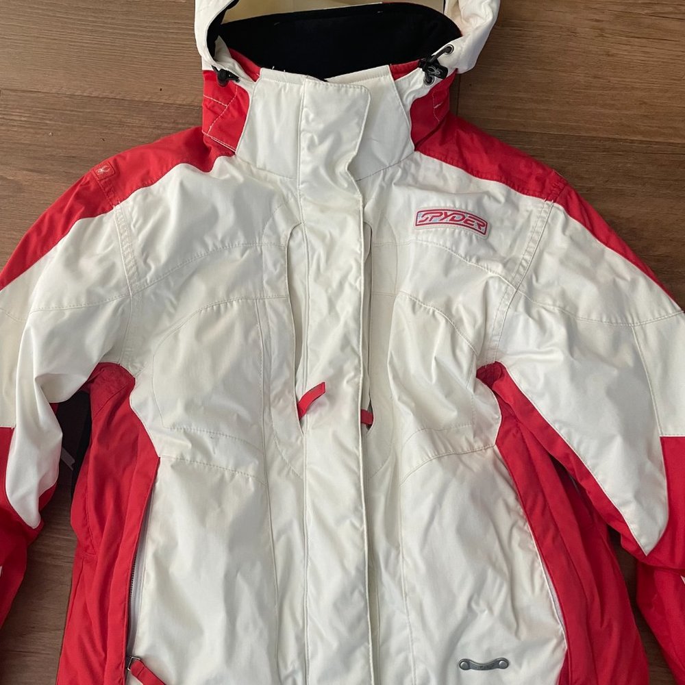 Spyder ski/snowboard jacket women's 6